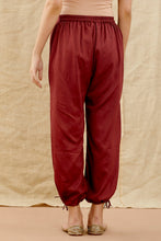 Load image into Gallery viewer, Set Of Two Brown Embroidered Chanderi Straight Kurta With Embroidered Pull String Pant