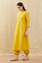 Load image into Gallery viewer, Set Of Two Yellow Embroidered Chanderi Straight Kurta With Embroidered Pull String Pant