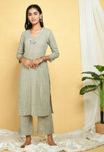 Load image into Gallery viewer, Chidiya Sand Grey Suit Set