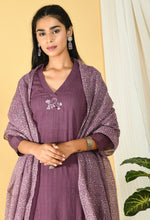 Load image into Gallery viewer, Chidiya Plum Kurta Suit Set
