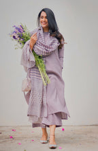Load image into Gallery viewer, Light purple handblock printed salwar kameez for women