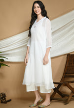 Load image into Gallery viewer, White Kota Doria Kurta and cotton Pants Set with organza stole