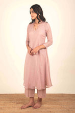 Load image into Gallery viewer, Aaina Dusty Pink Kota doria Suit Set
